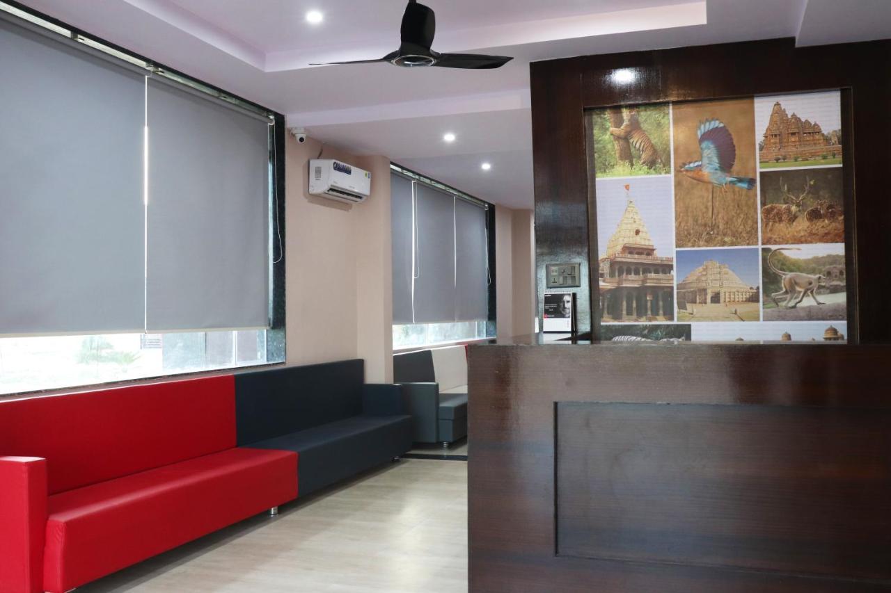 Pat Hotels Indore Eksteriør bilde